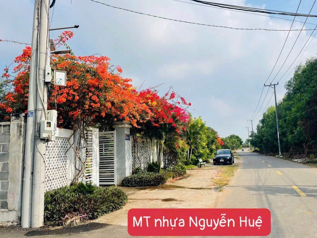 NGUYỄN HUỆ - TUYẾN ĐƯỜNG NHIỀU BIỆT THỰ , VILA , NGHĨ DƯỠNG NHIỀU NHẤT , CHỦ CẦN BÁN GẤP !!! LÔ GÓC 2 MẶT TIỀN 2.5 tỷ