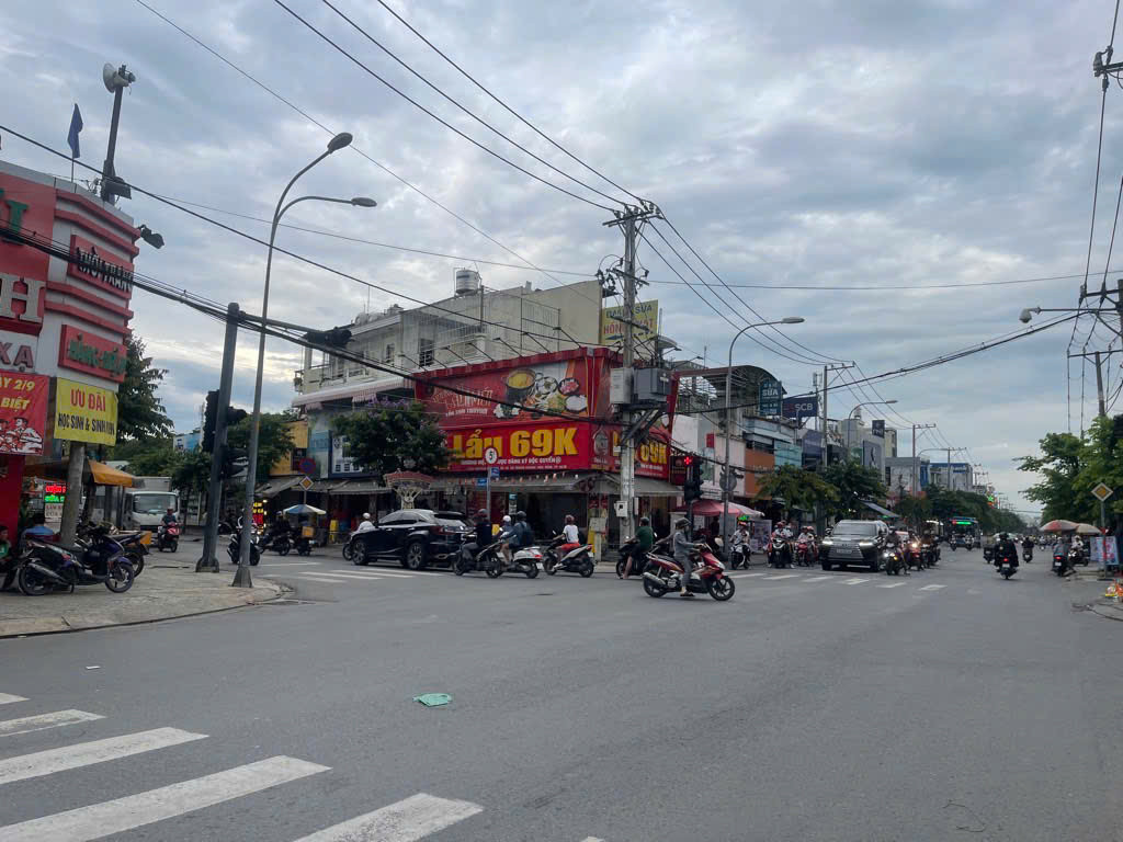 Bán nhà 2.245m²(25m x 100m), Thổ cư 2.000m², mặt tiền Nguyễn Ảnh Thủ, Trung Mỹ Tây, Quận 12, 199 tỷ