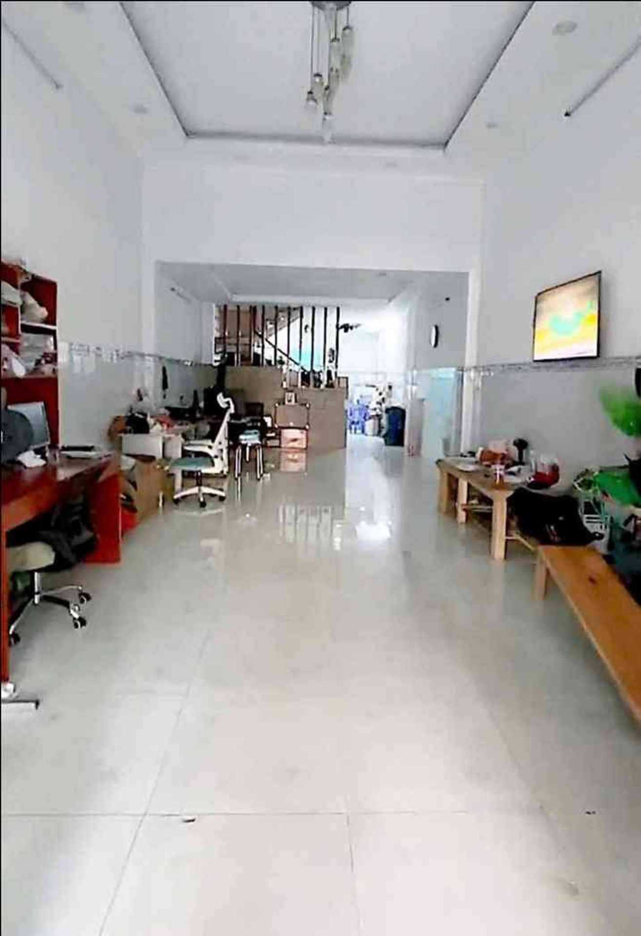 KHÁCH

🚨 HIẾM! 80M² NGAY NGÃ TƯ TRUNG CHÁNH – CHỈ 4.15 TỶ