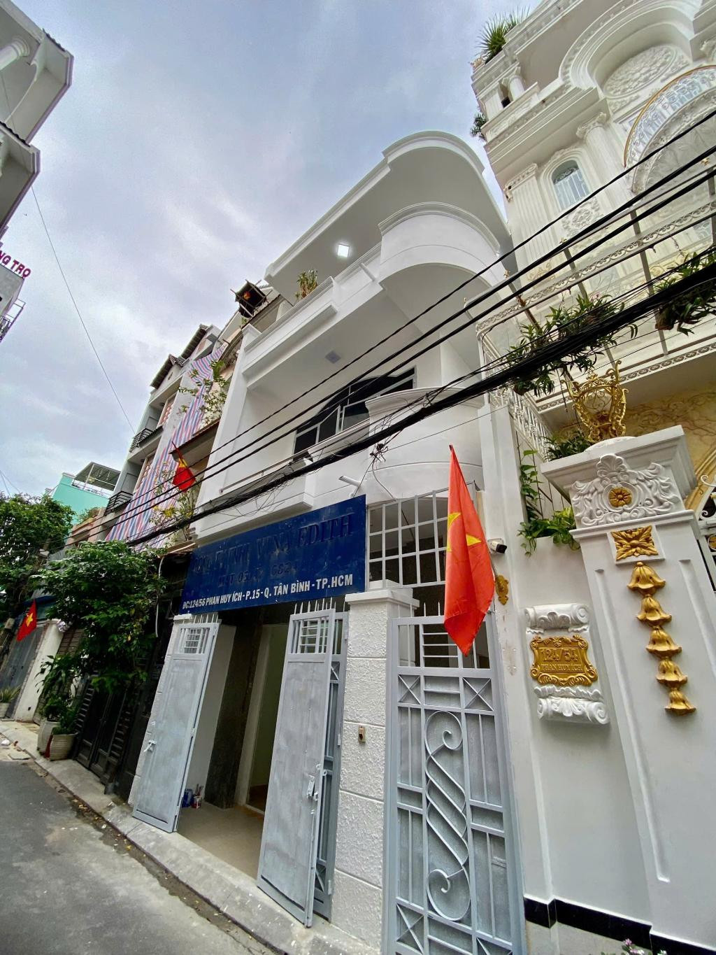 Mặt tiền Đường Nguyễn Thanh Tuyền, Ngay Nguyễn Bặc, Phạm Văn Hai. 61 M2 x 4 tầng. 11 tỷ 500