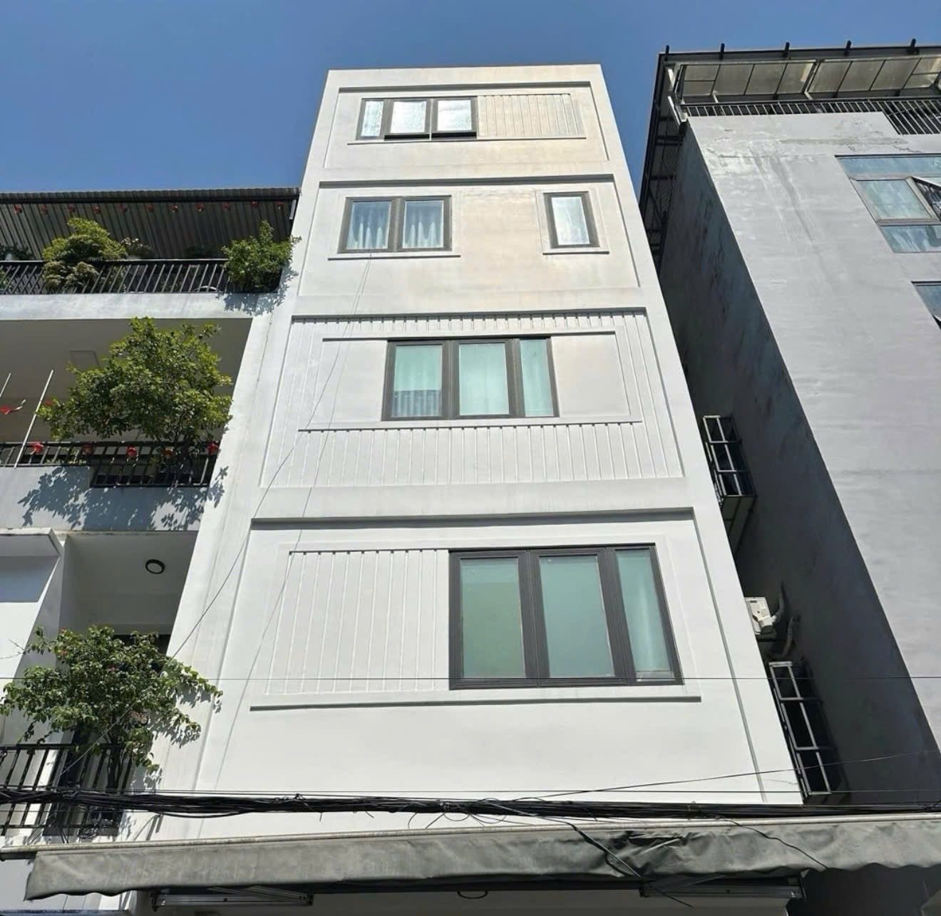 💥Sập Nặng - Toà Căn Hộ Nguyễn Bỉnh Khiêm Giảm 1 Tỷ - Giá Chỉ Còn 11,5 Tỷ