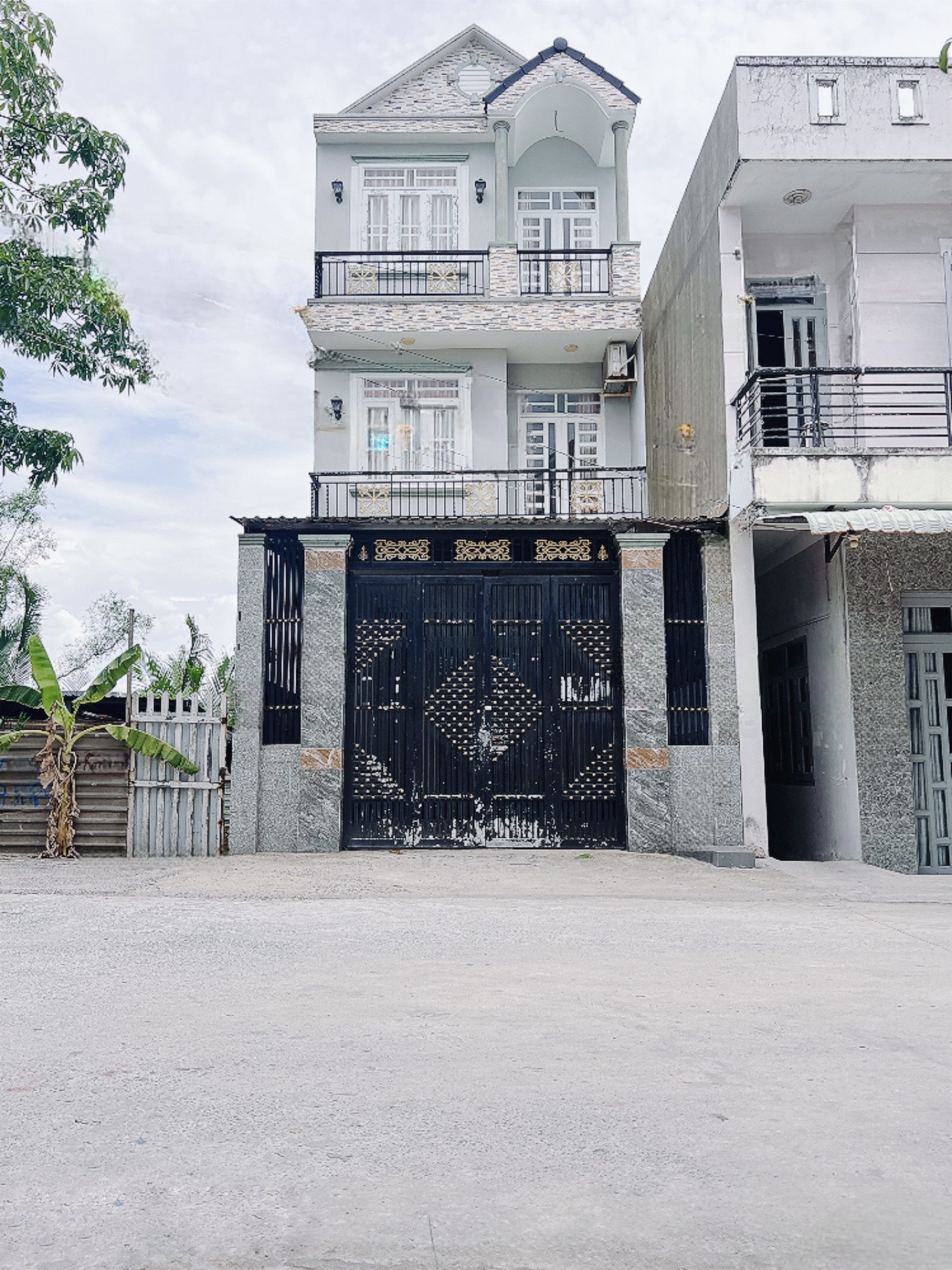 Gia chủ chuyển CT cần bán gấp nhà 3tầng 5x20 Giá 6.49 tỷ