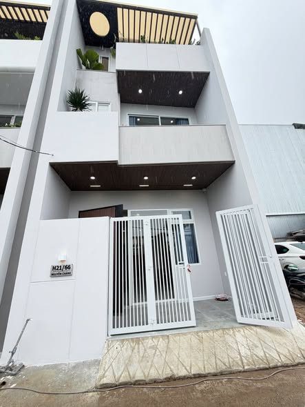 🏠 BÁN NHÀ ĐẸP NGUYỄN CHÁNH, TRUNG TÂM LIÊN CHIỂU, GẦN BIỂN, 57M2, 4,X TỶ, 3PN 3WC