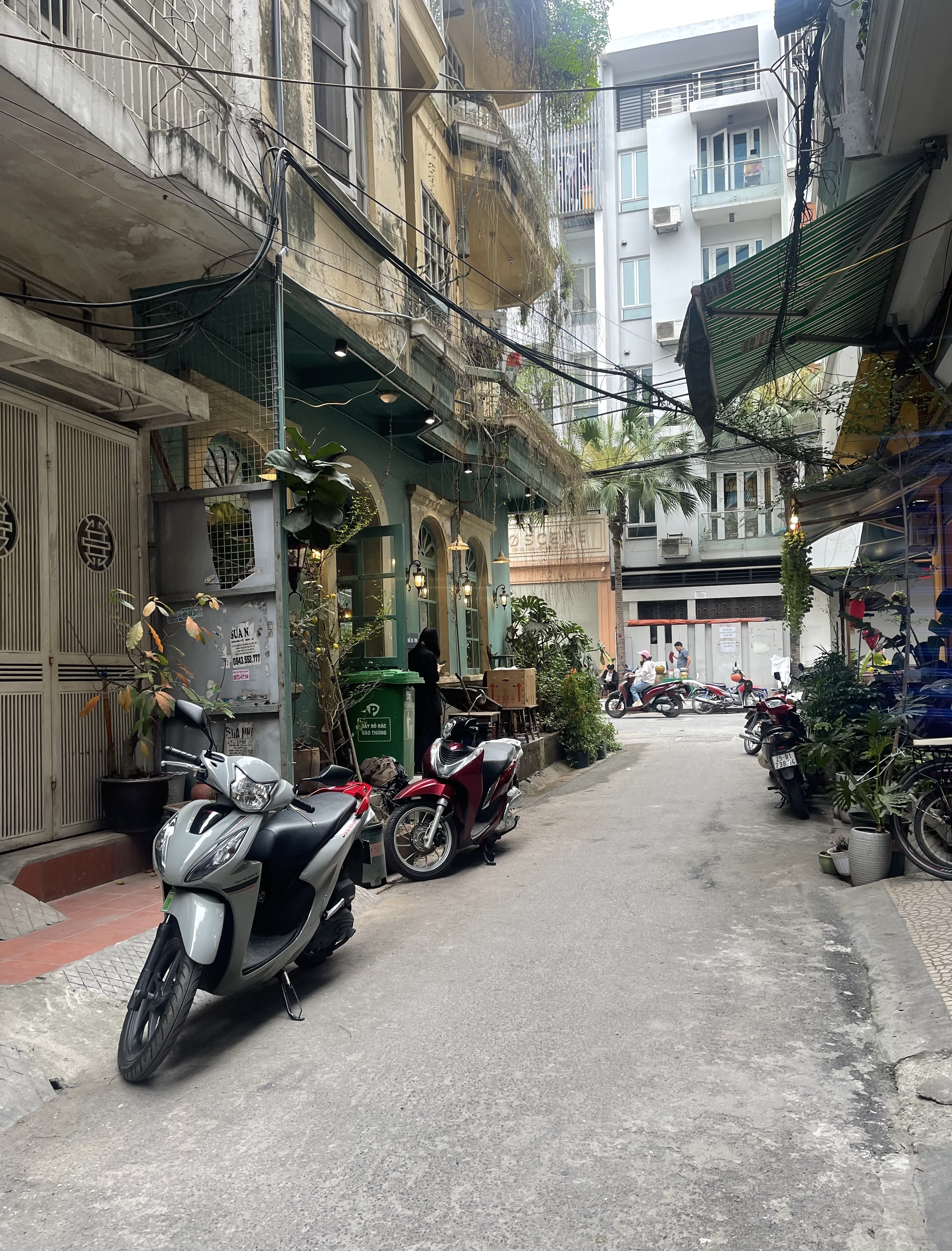 Bán nhà Phân Lô Nguyễn Chí Thanh 34.5m², OTO tránh trước cửa, gần Đài Truyền Hình, 6T Thang Máy, giá 18,6 Tỷ