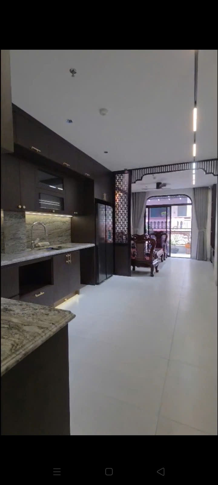 Cho thuê Nhà ngõ 95 Nguyễn Chí Thanh,  Đống Đa 65M*7T THANG MÁY, LÔ GÓC, GARA, PCCC giá 45 triệu