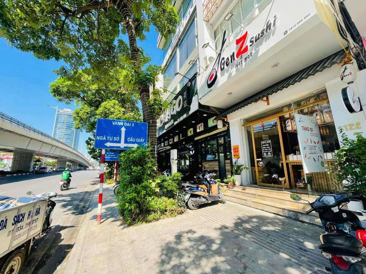 Nhà MP Nguyễn Chí Thanh, Đống Đa 45M x 4T VỈA HÈ 20M, KD NHÀ HÀNG giá 28tr
