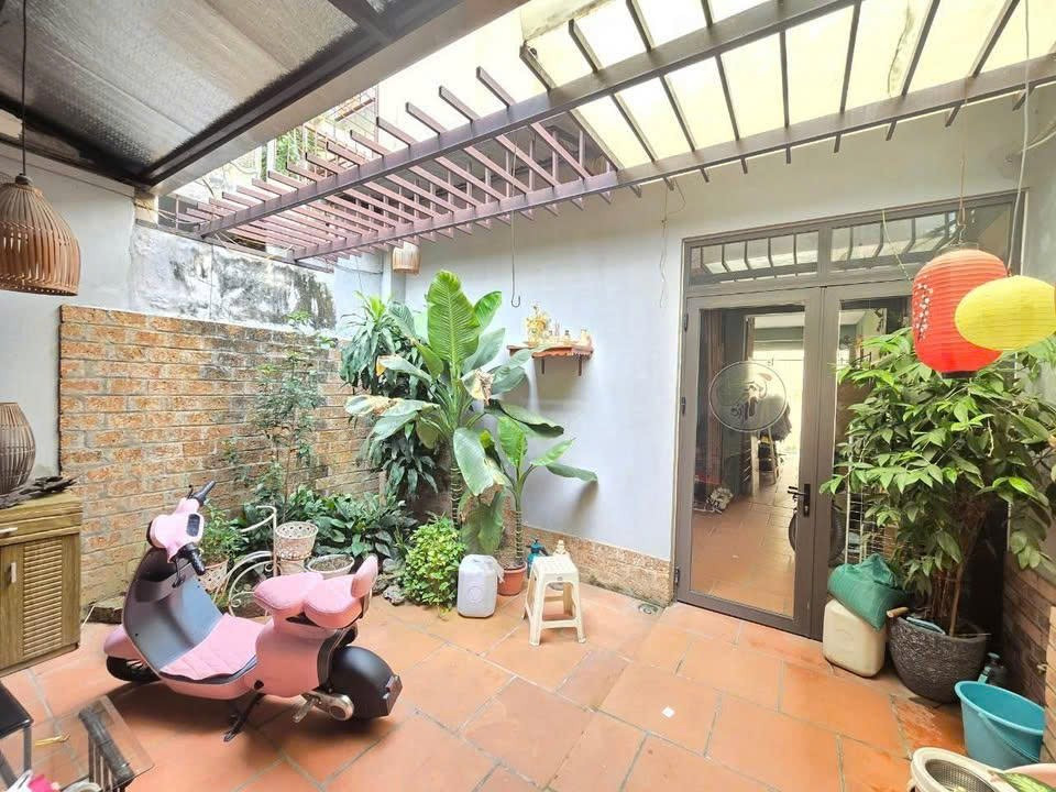 Cho Thuê Nhà Cấp 4 Tại Nguyễn Chính - Tân Mai - Hoàng Mai/ DT 109M² 2 Ngủ/ Giá Thuê 10,5 tr/th