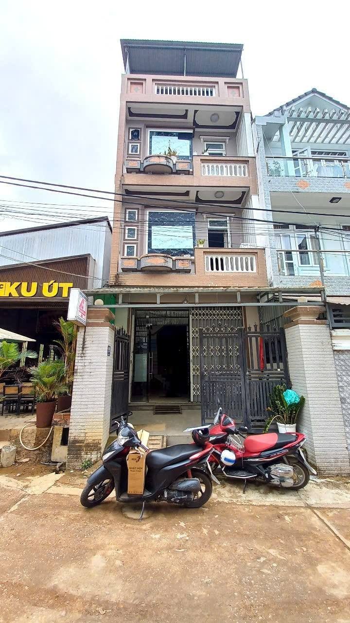 Cho thuê nhà 8 phòng Nguyễn Công Trứ phường 8 Đà Lạt 22 triệu/tháng