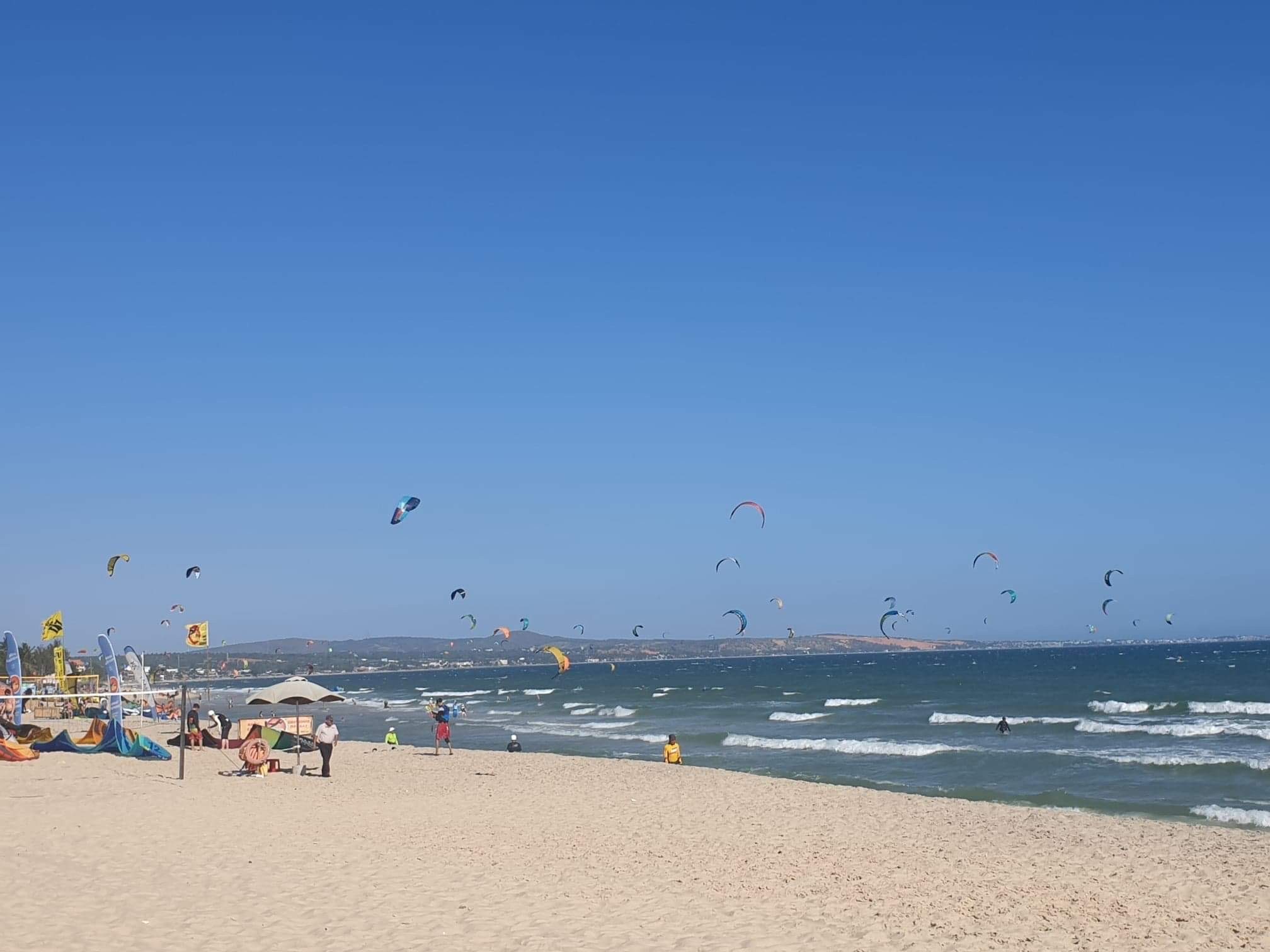 Bán 136m đất cạnh biển mặt tiền Nguyễn Đình Chiểu, Hàm Tiến khu phố tây