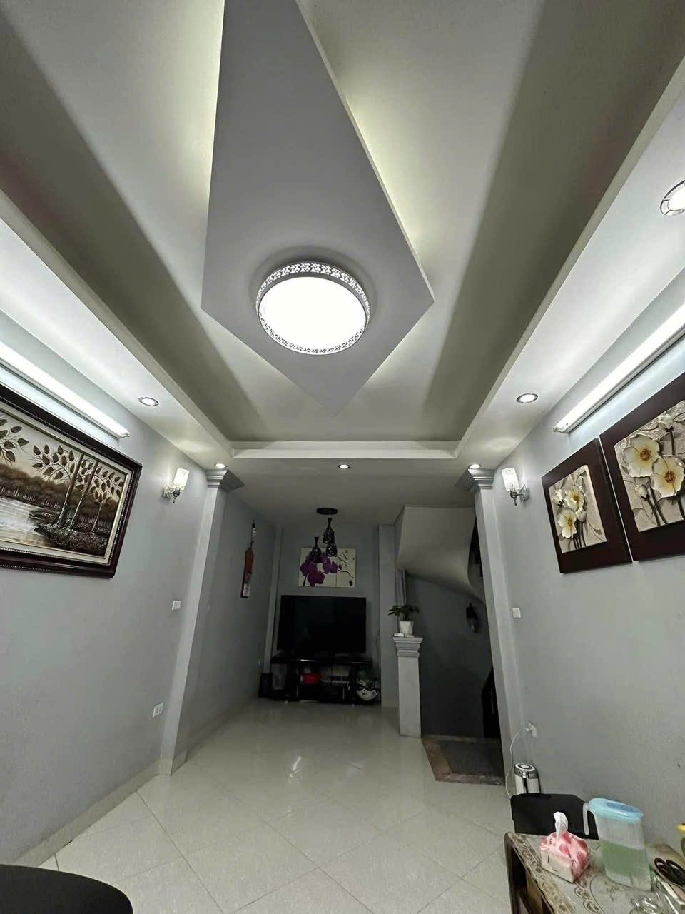 Cho thuê Nhà riêng 33m² giá 12 triệu/ tháng tại Đường Nguyễn Đức Cảnh Phường Tương Mai Quận Hoàng Mai Hà Nội