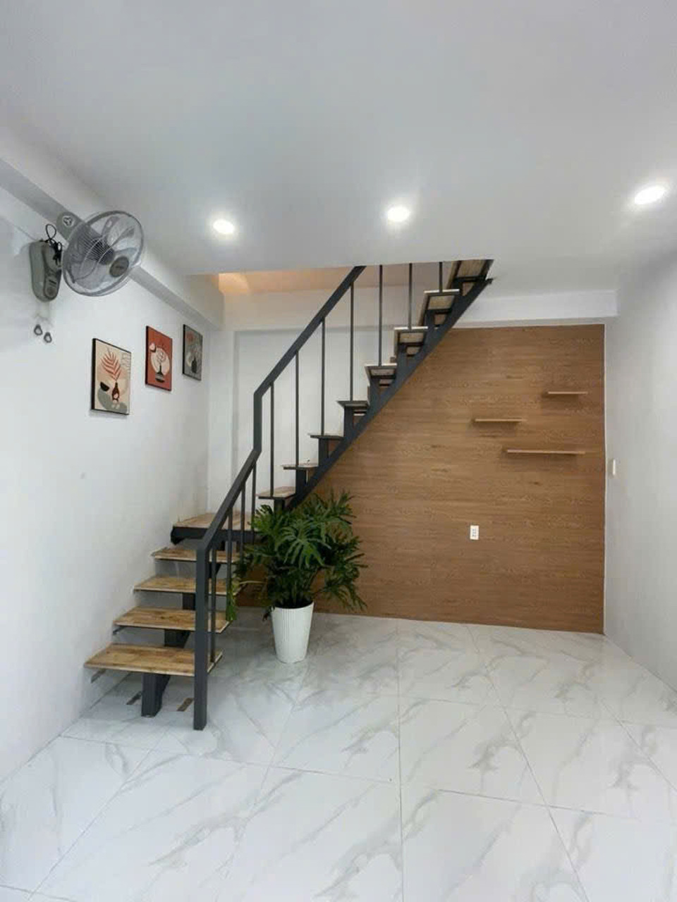 H1842 💥 Giảm 80tr! nhà Nguyễn Duy Cung Gò Vấp, SHR, Vuông, HXH, 5x4.5m, 3.x tỷ x nhỏ