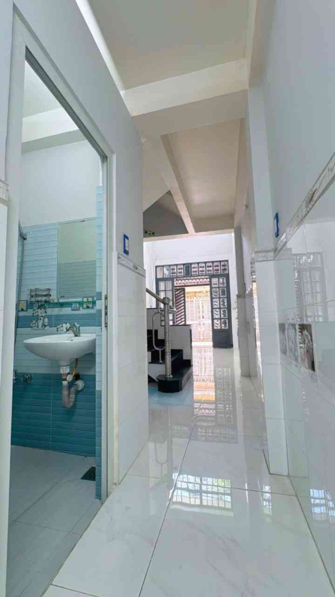 Bán nhà 3 tầng Nguyễn Duy, P10 Q8, đúc BTCTgần Cầu Chà Và, chỉ vài phút đến Quận 5, SHR hoàn công, chỉ 6tỷ38 ( TL )