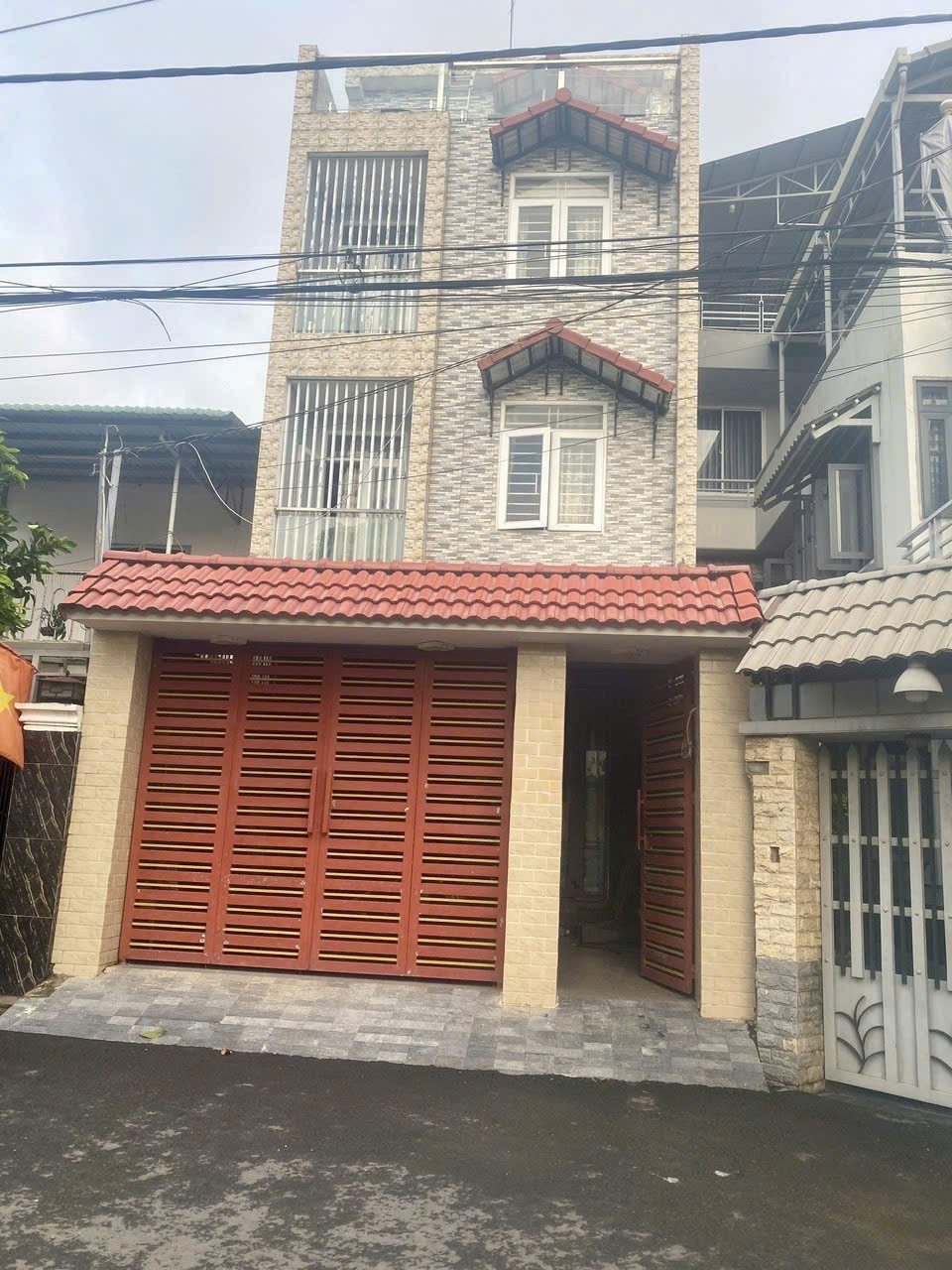 NHÀ PHÚ HỮU NGANG 5.5M HIẾM CÓ 96M2 ĐẤT  3 TẦNG ĐÚC – VỪA Ở VỪA LÀM XƯỞNG.