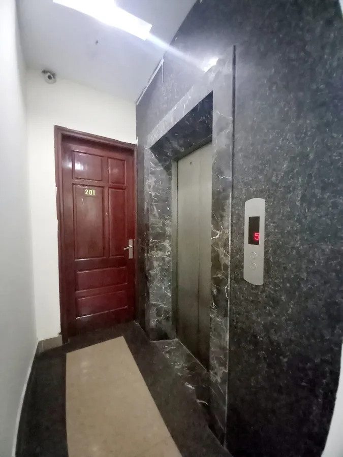 🔥 BÁN NHÀ MẶT PHỐ NGUYỄN HOÀNG - 8 TẦNG THANG MÁY - KINH DOANH ĐỈNH - 2 MẶT Ô TÔ - 45 TỶ 🔥