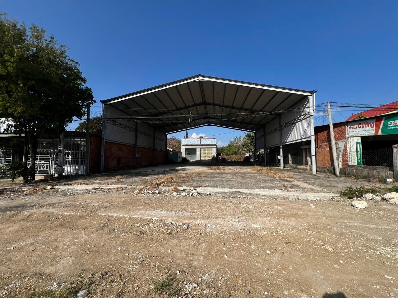Nhà xưởng giá rẻ