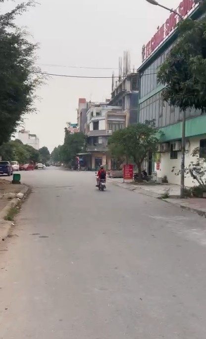 Bán nhà 5 tầng - Khu công nghiệp Hà Nam - Full nội thất - Đường rộng, ô tô vào tận cửa
