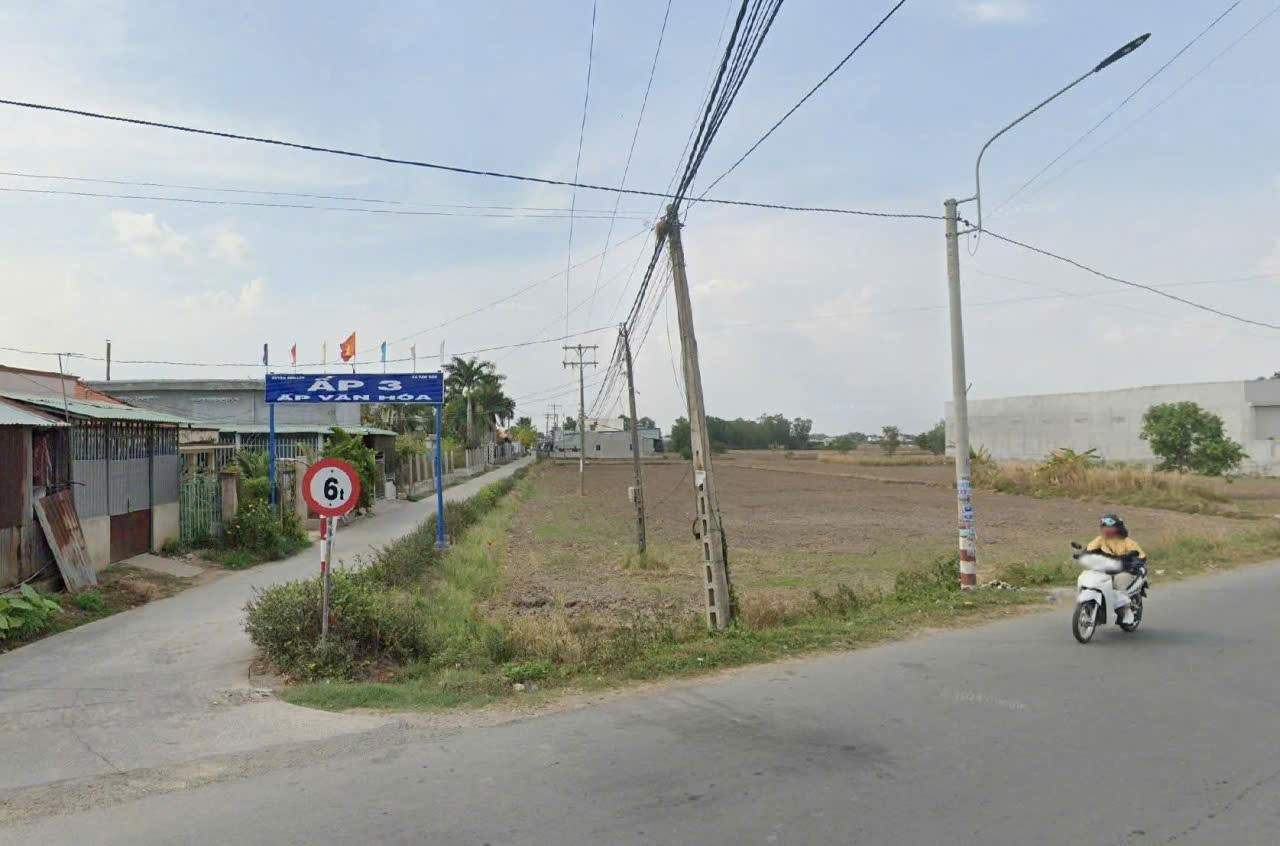 Bán 10.698m2 có 1383m2 thổ cư, 1/ Nguyễn Hữu Trí, Tân Bửu, Bến Lức, Long An