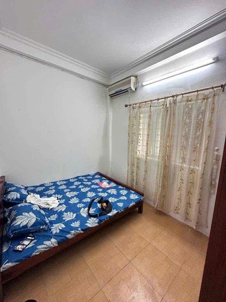 Cho Thuê Nhà Ngõ 733 Nguyễn Khoái - Hai Bà Trưng 35M² 4 Tầng 5 Ngủ/ Full Nội Thất/ Cho làm CHDV/ Giá Thuê 10,5 tr/ th