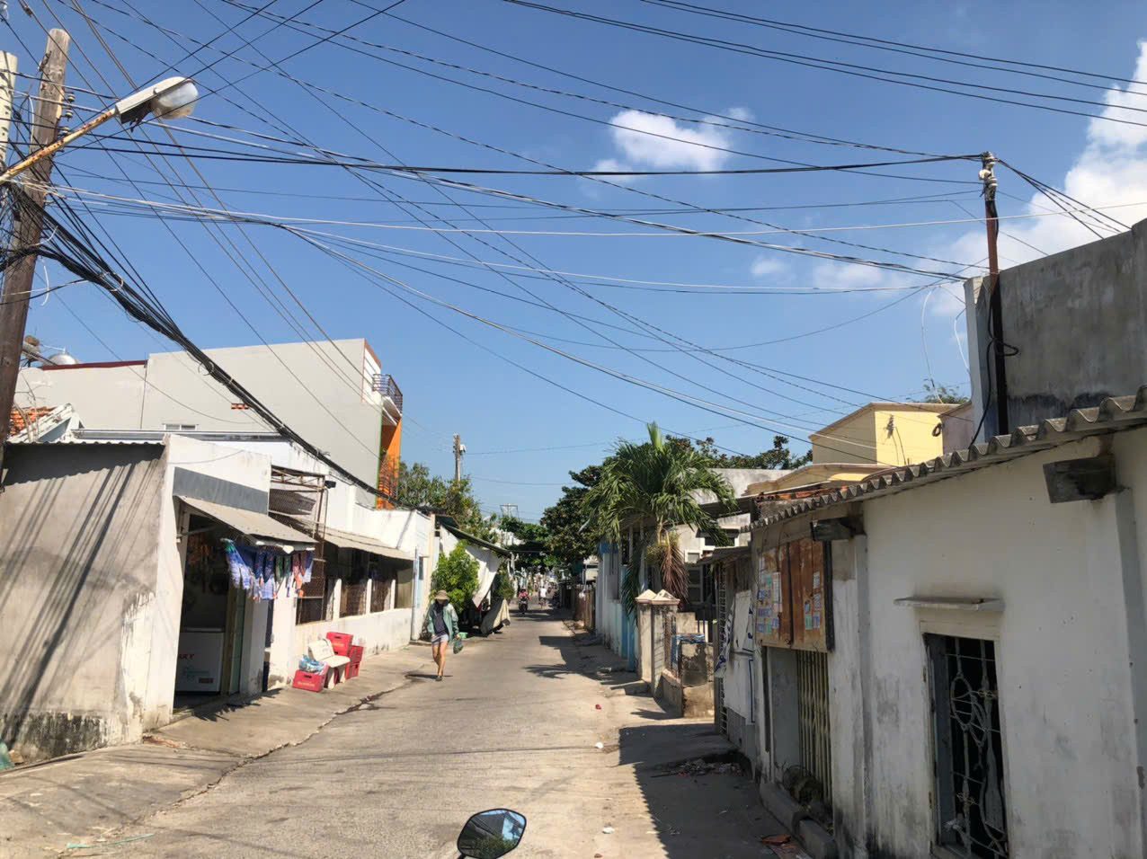 Bán căn nhà nhỏ thích hợp làm homestay gần biển ở Thanh Hải. LH: 0974090487