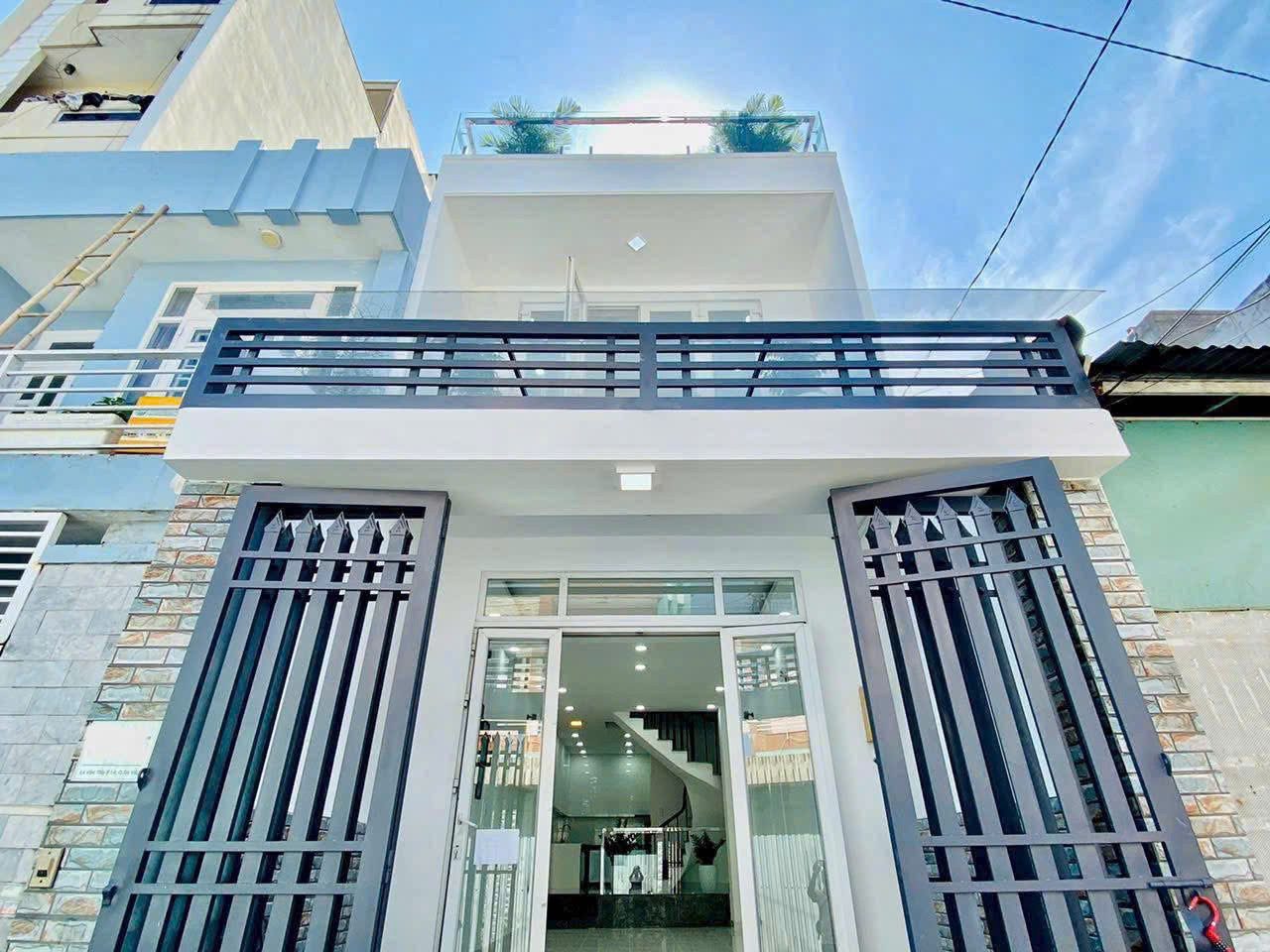 Cô chú bán nhà đi Mỹ gần MT Nguyễn Kiệm, P.3, Q.Gò Vấp – 75m2 giá 8tỷ850tr. Sổ sẵn.