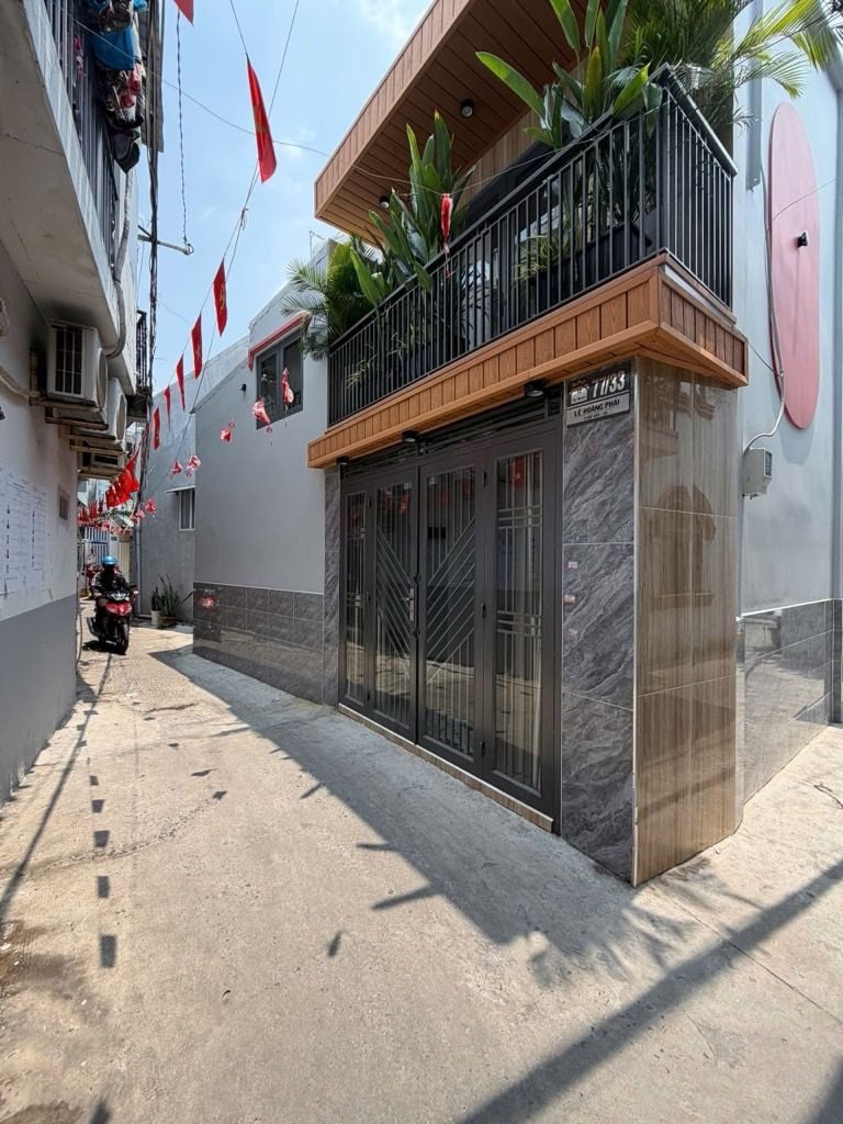 Bán nhà nguyễn oanh lê hoàng phái sổ hồng riêng LOTE