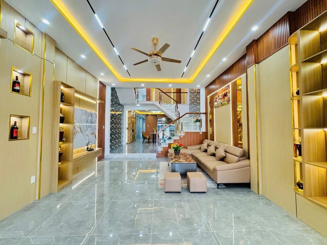 Nhà MT Nguyễn Quang Lâm 📌📌📌LÀM VIỆC TRỰC TIẾP GIÁ TỐT !!!