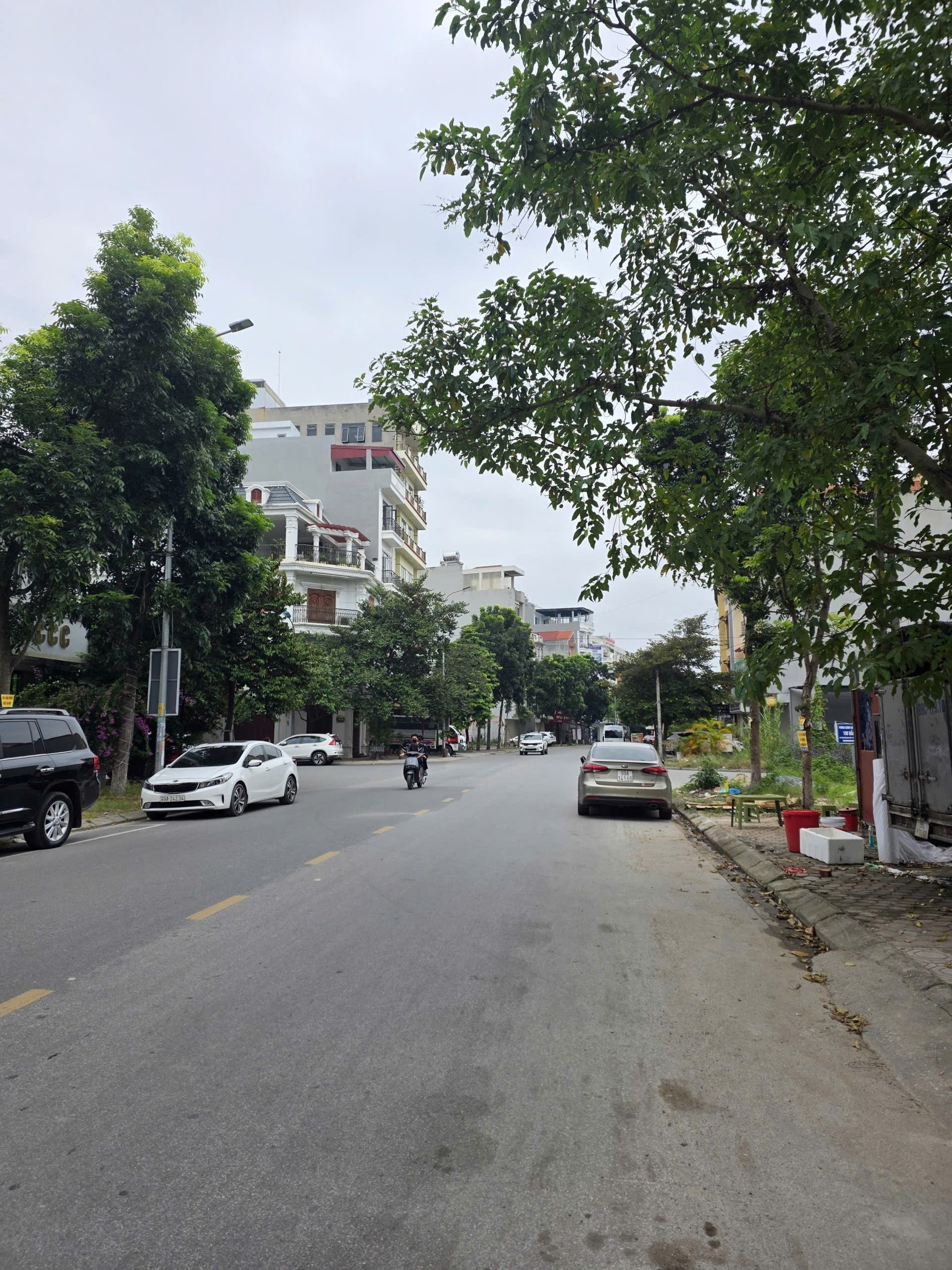 Bán đất mặt chính đường nguyễn quyền bồ sơn 72 m2 mặt 4m đông nam giá 10,9