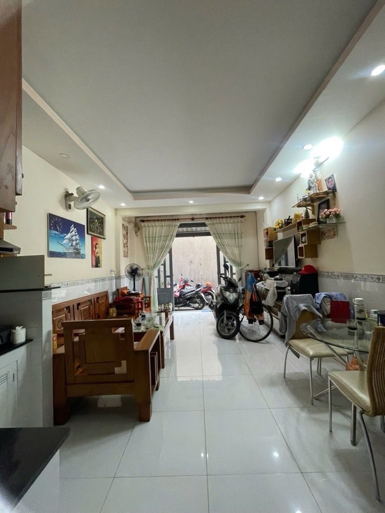 LÊ TRỌNG TẤN - 34M2 - HƠN 4 T.Ỷ XÍU - 2 TẦNG ĐÚC BTCT