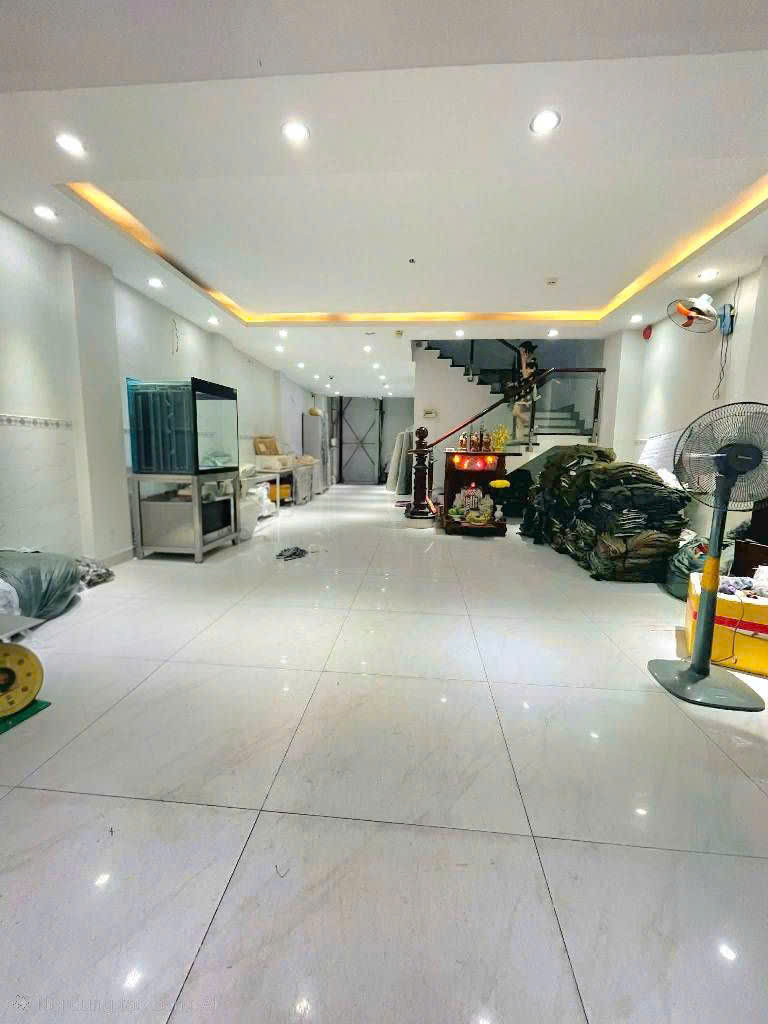 Bán Nhà 4 Tầng Thoại Ngọc Hầu- Hẻm 12m - DT: 6mx19 Nở Hậu - 5PN Nhỉnh 18 Tỷ TL Mạnh