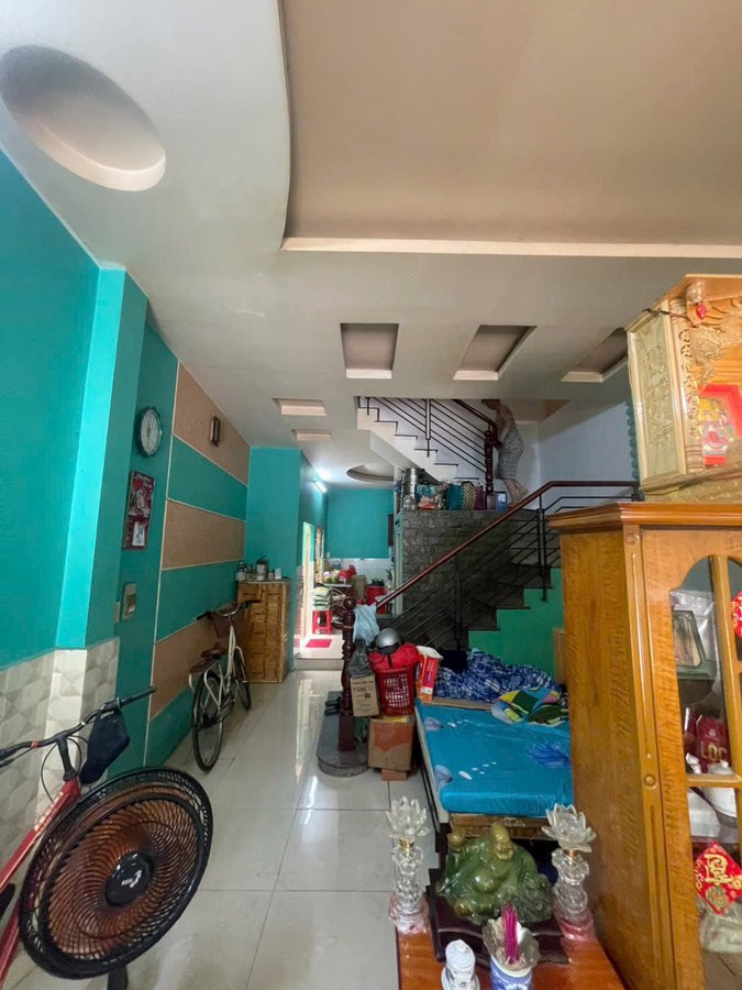 Bán Nhà 83M2 Nở Hậu - Ngay Chợ Tân Hương - HXH - Giá 6.3 Tỷ