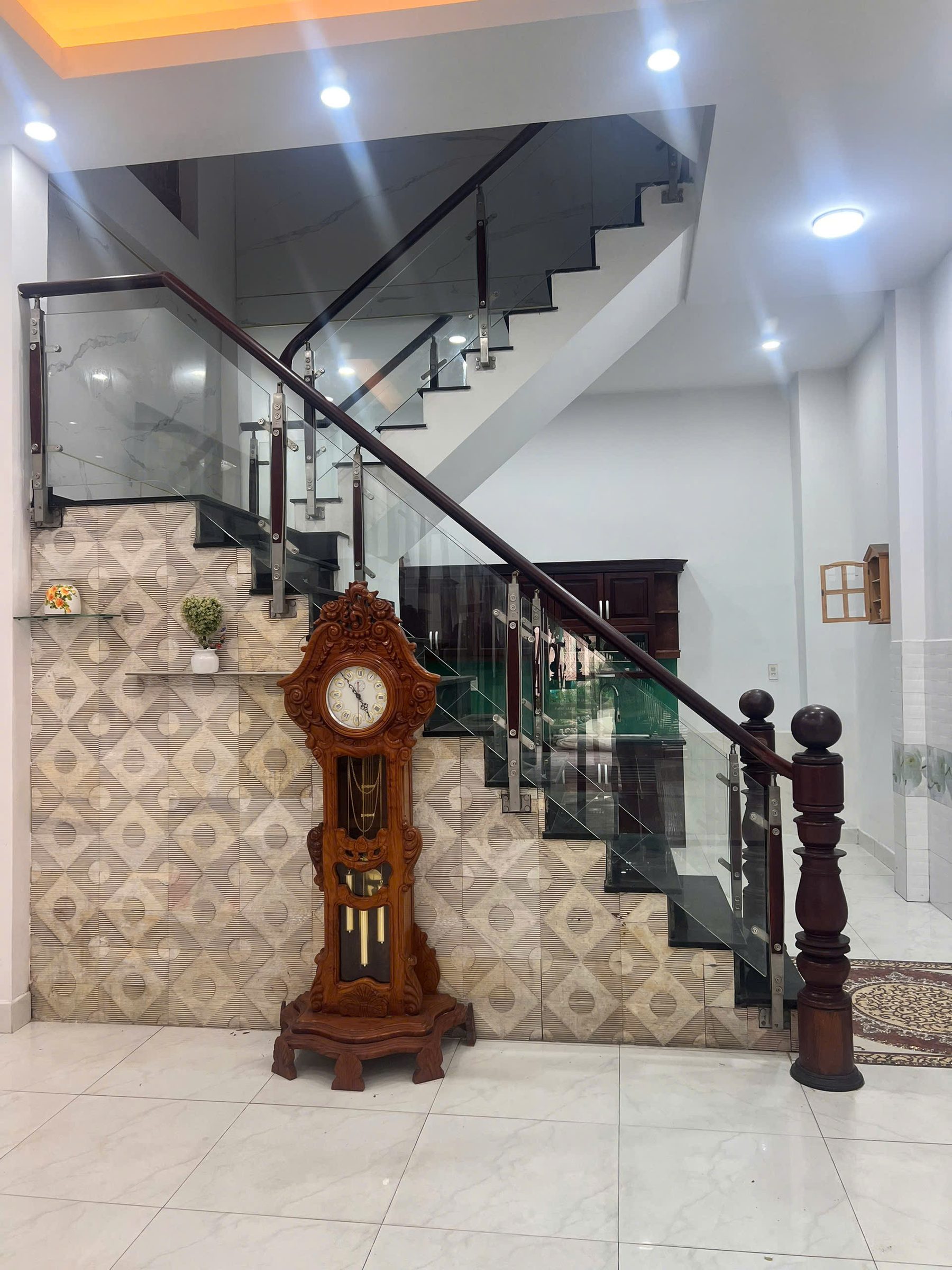 🏡 🔔 TÂN PHÚ !!! NGANG 4,5M - 3 TẦNG - 72M2 - HẺM 6M - NGAY CHỢ TÂN HƯƠNG💥