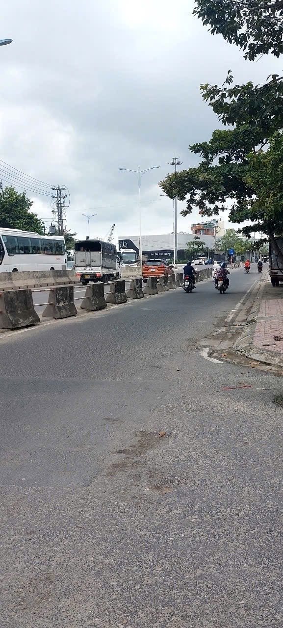 Bán đất hòn rớ 2 tdc đường song tử     72m² full thổ cư ngang 4.8m giá 4.6 tỷ tại Đường Nguyễn Tất Thành Phường Nam Nha Trang
