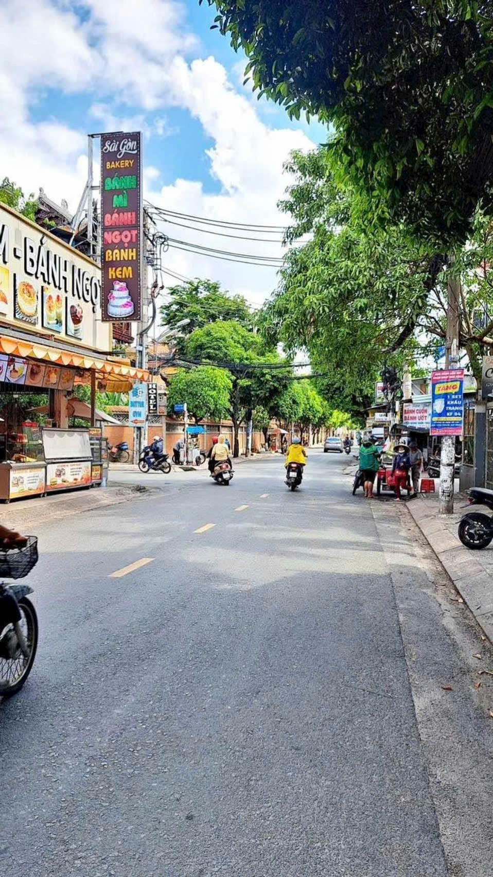 MẶT TIỀN NGUYỄN THỊ ĐẶNG Q12 - DIỆN TÍCH 8x20M Đang Có Thu Nhập Sẵn 20 Triệu/Tháng Tách Làm 2 Căn Riêng Biệt- GIÁ CHỈ 16.5 TỶ