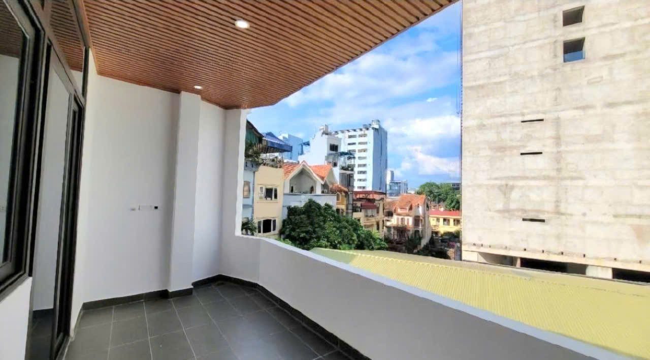 GIẢM CHÀO 🌇 Nhà Đẹp Hàng Hiếm 5 Tầng Nguyễn Thị Định 37/42m2 5 tầng - giá nhỉnh 13.5 tỷ – Ban Công Rộng – Không Bị Chắn – Thoáng Vĩnh Viễn – Sổ Nở Hậu - Bùm Bùm