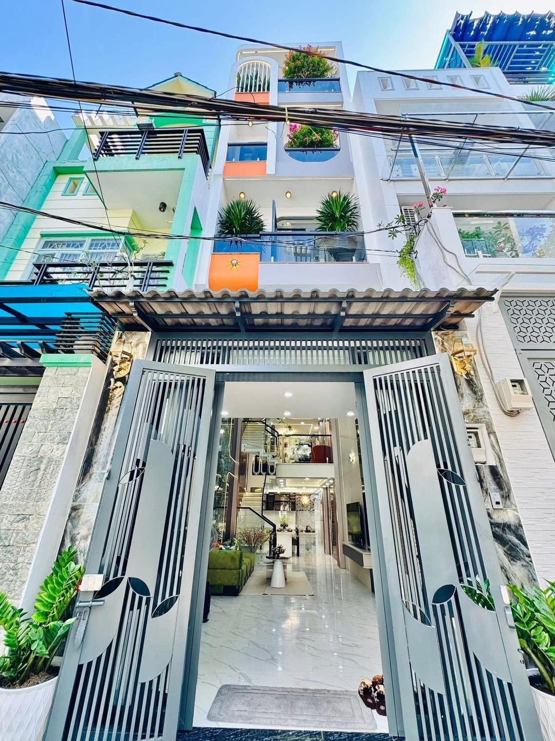 Cô chú 9 bán nhà Cát Lái 120m2/4tỷ450 sổ hồng riêng giấy hoàn công đầy đủ sang tên ngay
