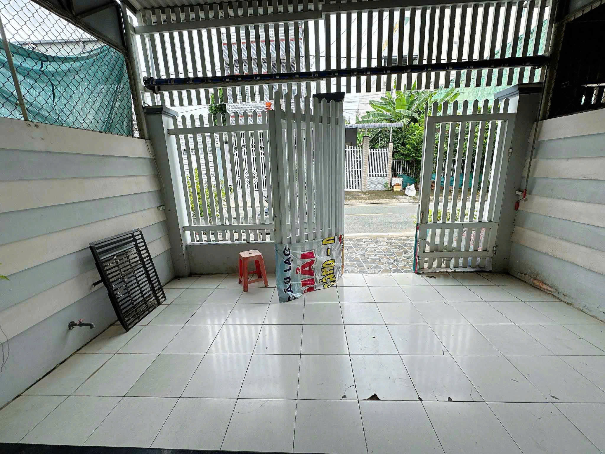 Bán Nhà riêng 91m2 có sẵn 91 m2 thổ cư giá 700 triệu