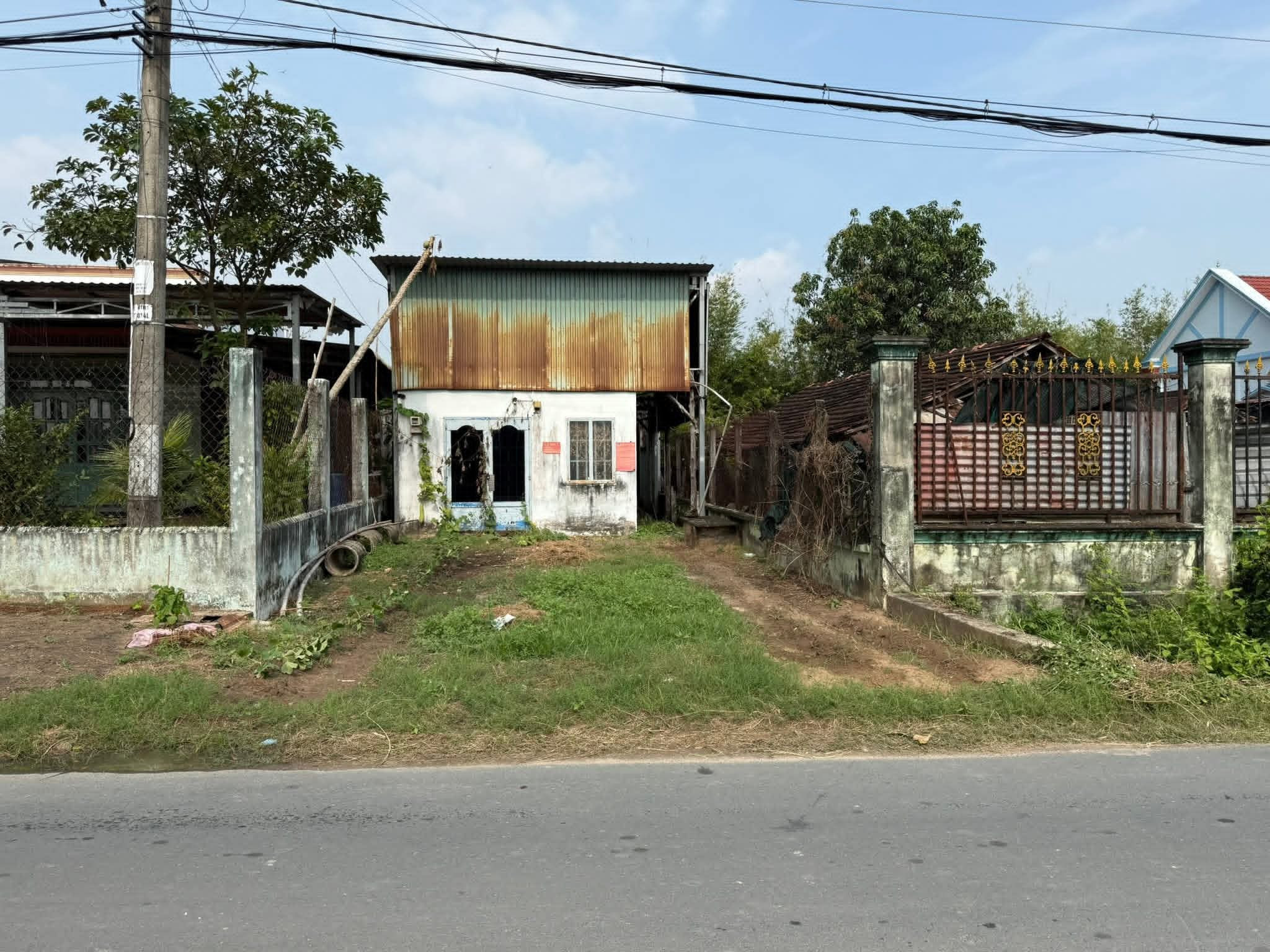 Bán nhà vườn mặt tiền Nguyễn Thị Hẹ 1/TL7 xã Trung Lập Thượng Củ Chi TPHCM, DT: 5x47m.