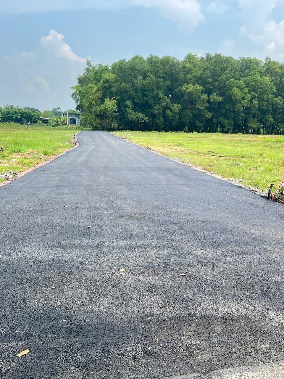 Bán đất thổ cư mặt tiền nhựa trung tâm xã Tân Phú Trung Củ Chi TPHCM, DT: 5x23m.