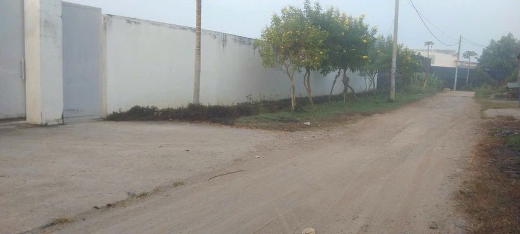 Bán đất 6300m² có sẵn 1350m² thổ cư ngang 63m giá 54 tỷ tại Đường Nguyễn Thị Ly Xã Xuân Thới Sơn