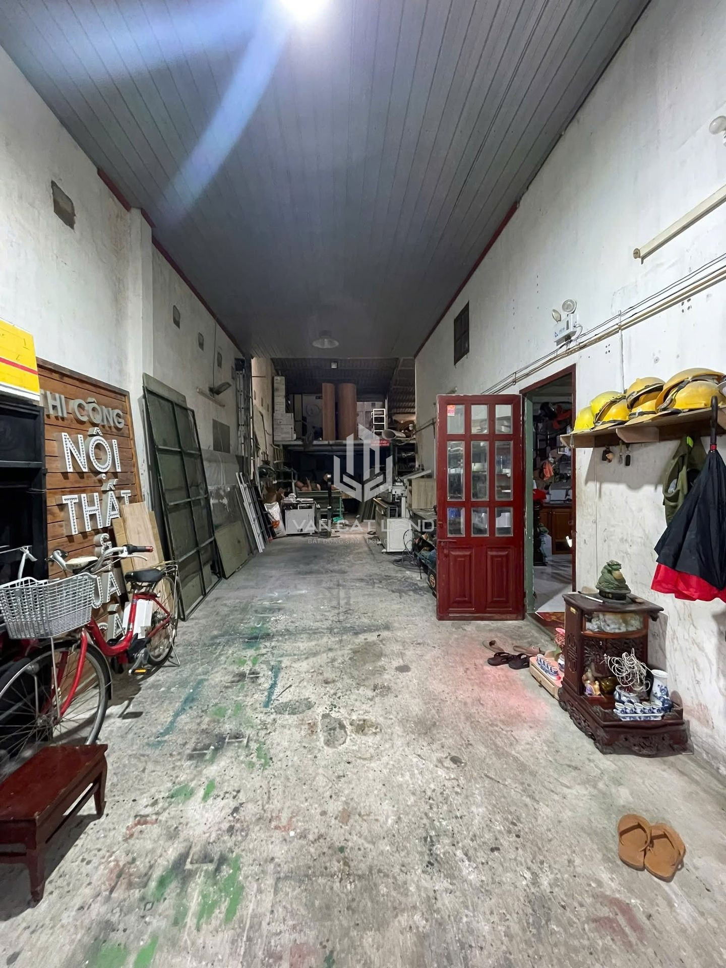 🔥 CHO THUÊ KHO – XƯỞNG NGUYỄN THỊ MINH KHAI – DTSD 230M² – XE TẢI LỚN VÀO TẬN NƠI – GIÁ 25 TRIỆU/THÁNG 🔥