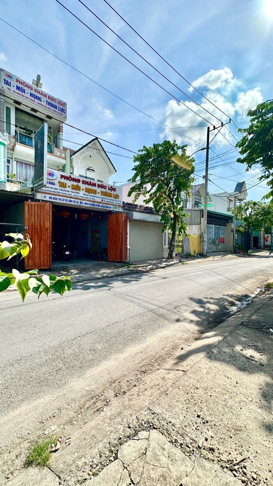 ĐẤT THỔ CƯ MẶT TIỀN NGUYỄN THỊ RA – XE TẢI 8M THÔNG