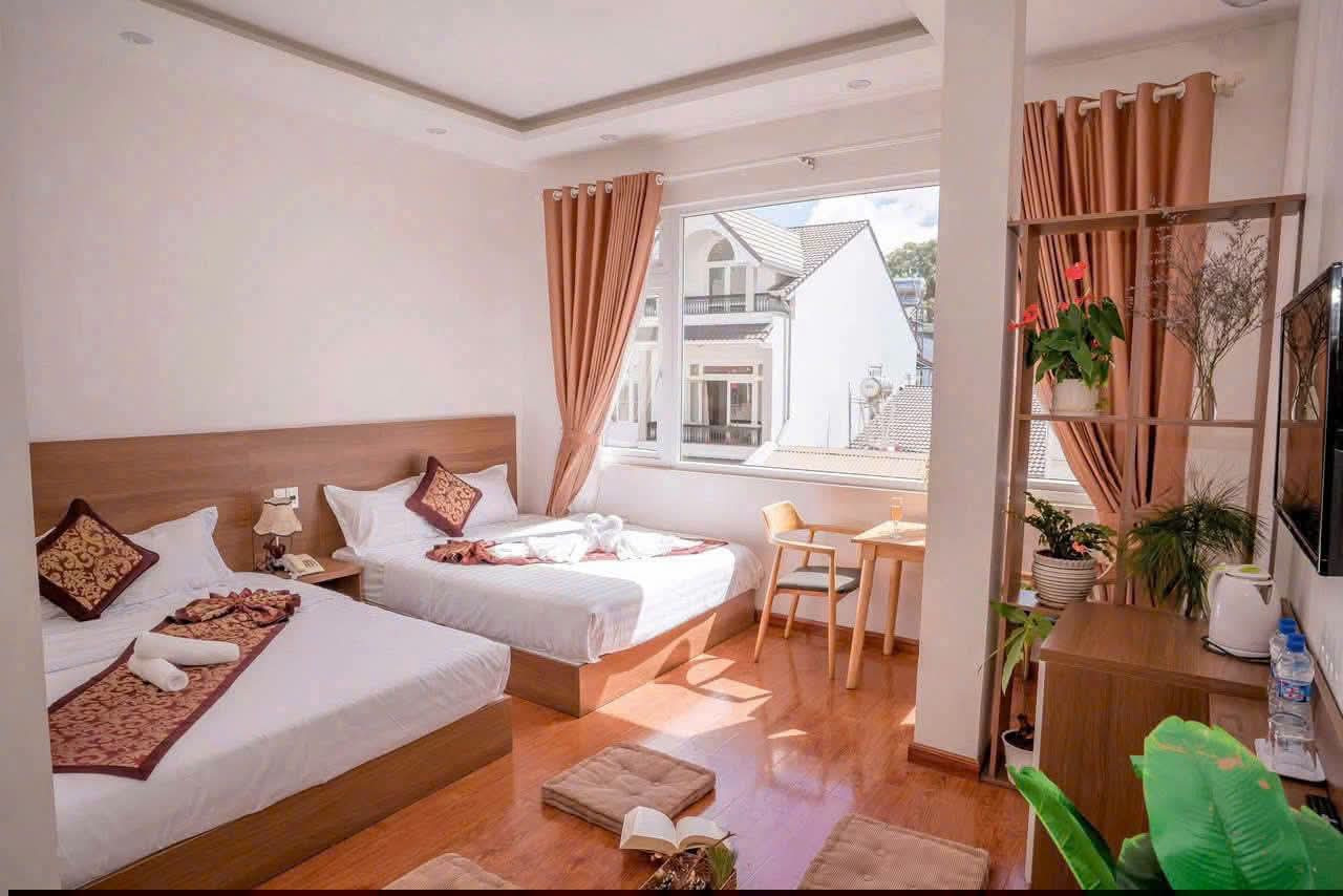 🏨 CHO THUÊ & SANG KHÁCH SẠN 21 PHÒNG – NGUYỄN THỊ NGHĨA, P.2, ĐÀ LẠT