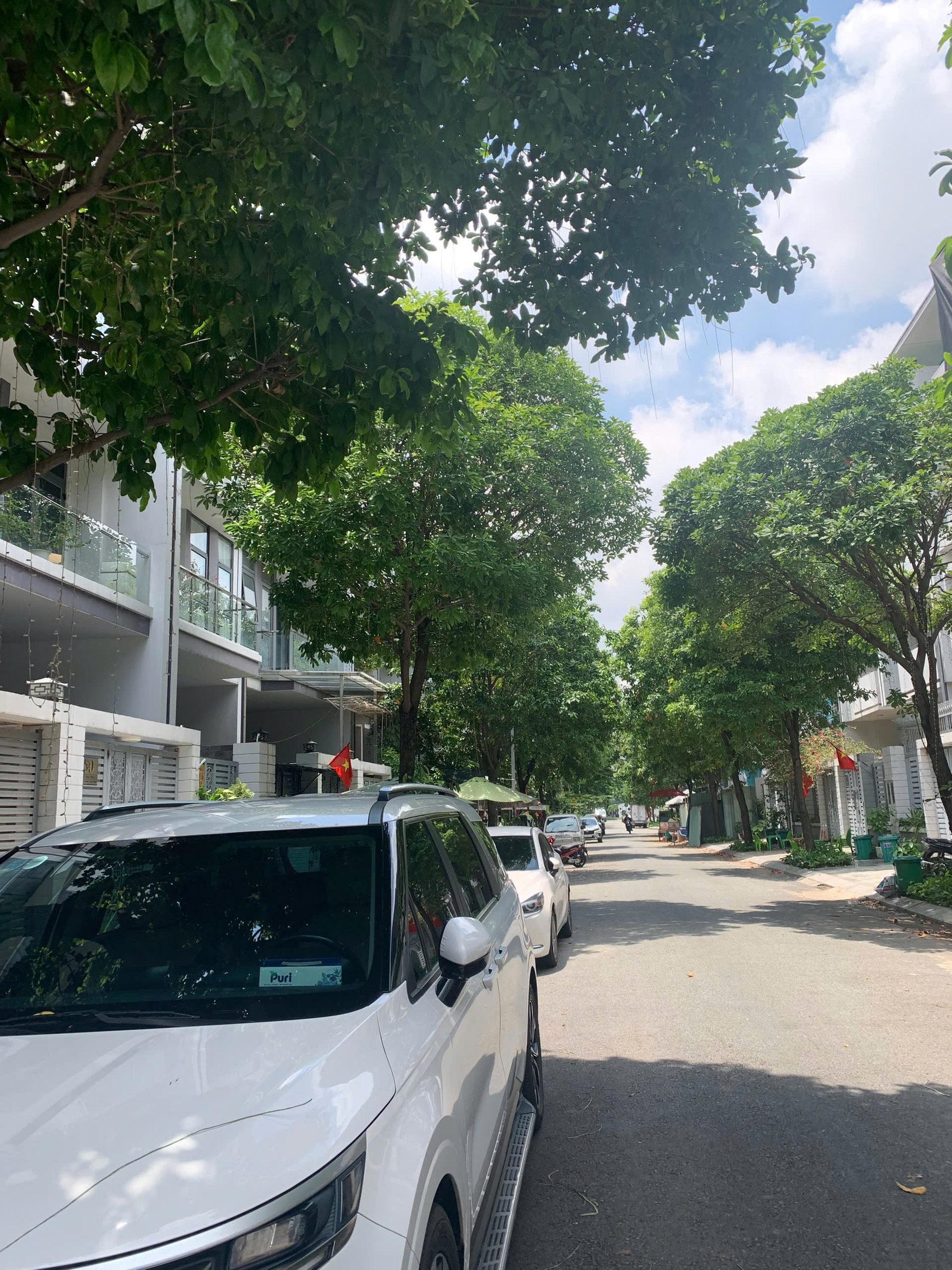 BÁN BIỆT THỰ LIỀN KỀ KHU VẠN PHÚC CITY 5 TẦNG 102M2 CHỈ 23.7 TỶ NHÀ LÔ GÓC
