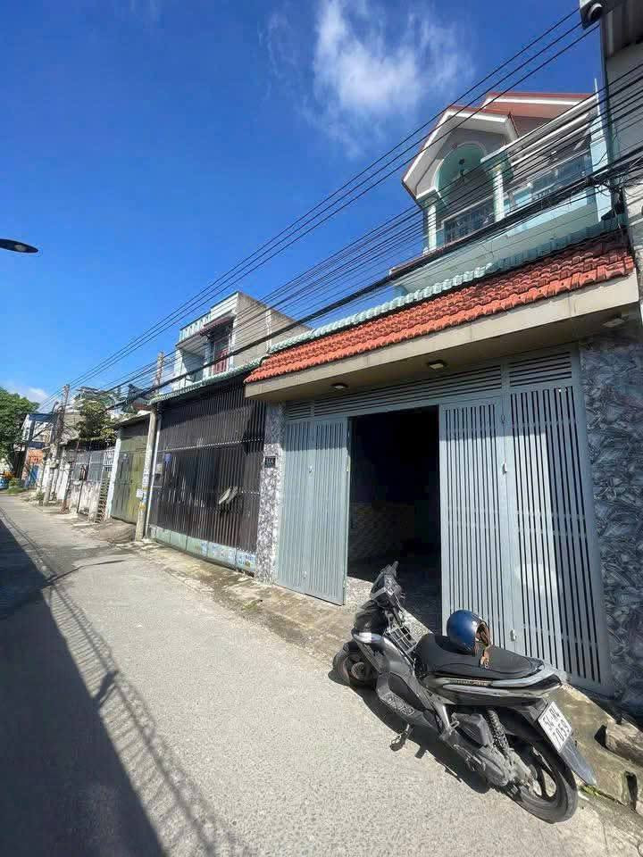 ĐẤT MẶT TIỀN NGUYỄN THỊ PHỐ– GIÁ CHỈ BẰNG TRONG HẺM!