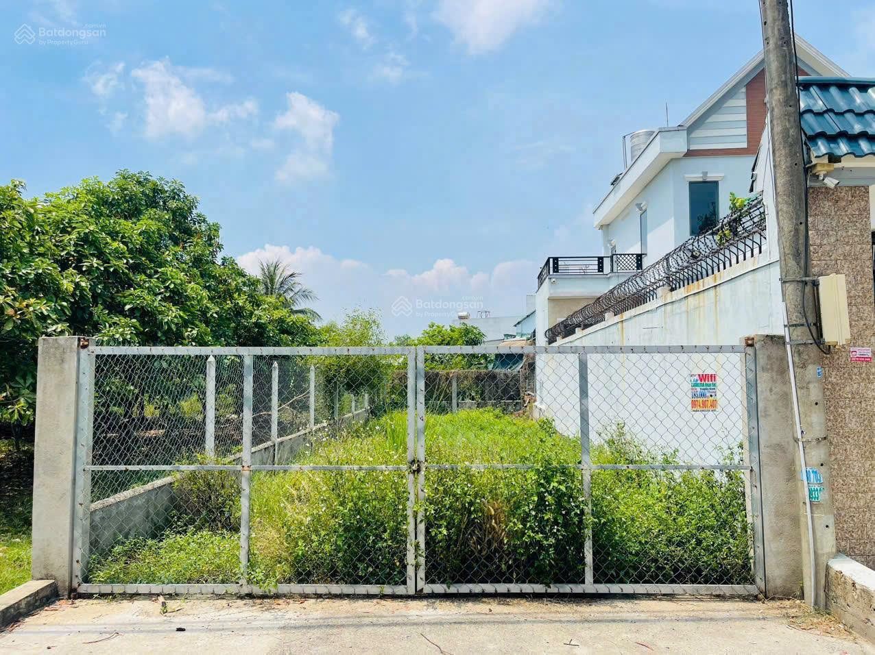 Bán gấp lô đất (6x23) để xoay sở. Gía: 1 ty 100 trieu, cách QL22 chỉ 300m. Xã Tân Thông Hội, Củ Chi