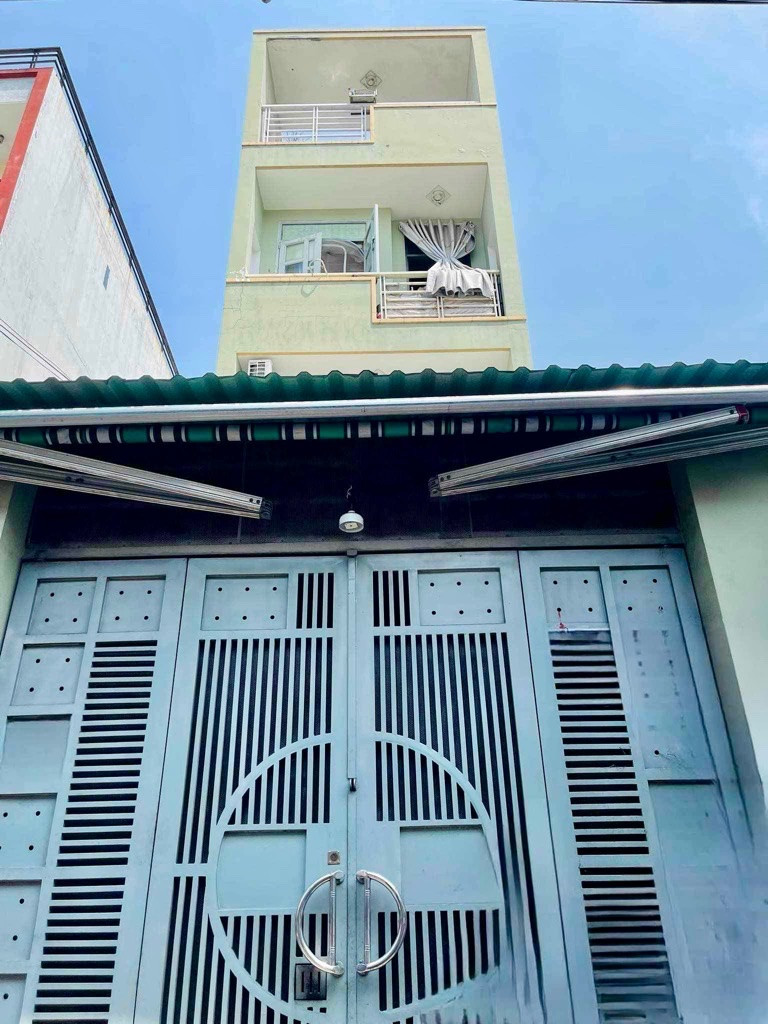 4 Tầng kiên cố đường xe hơi, gần 90m2 thổ cư giáp ngay Quận 1
