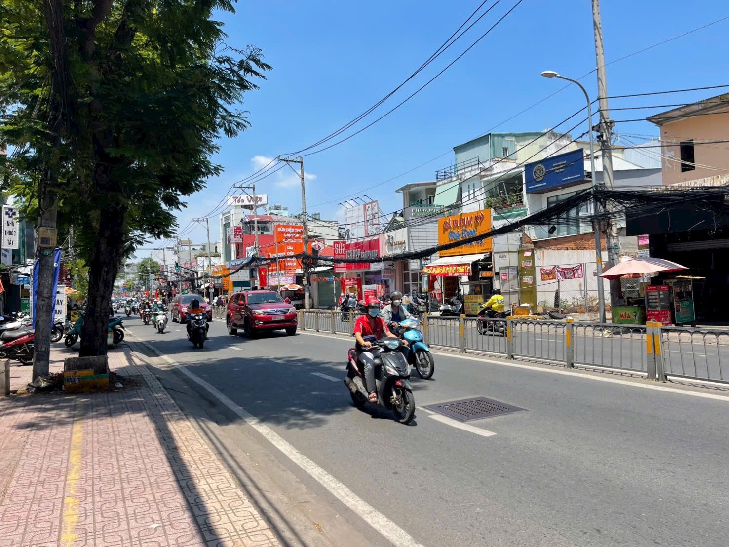 Bán đất 1715m² full thổ cư ngang 29m giá 600 tỷ tại Đường Nguyễn Thị Thập Phường Tân Hưng