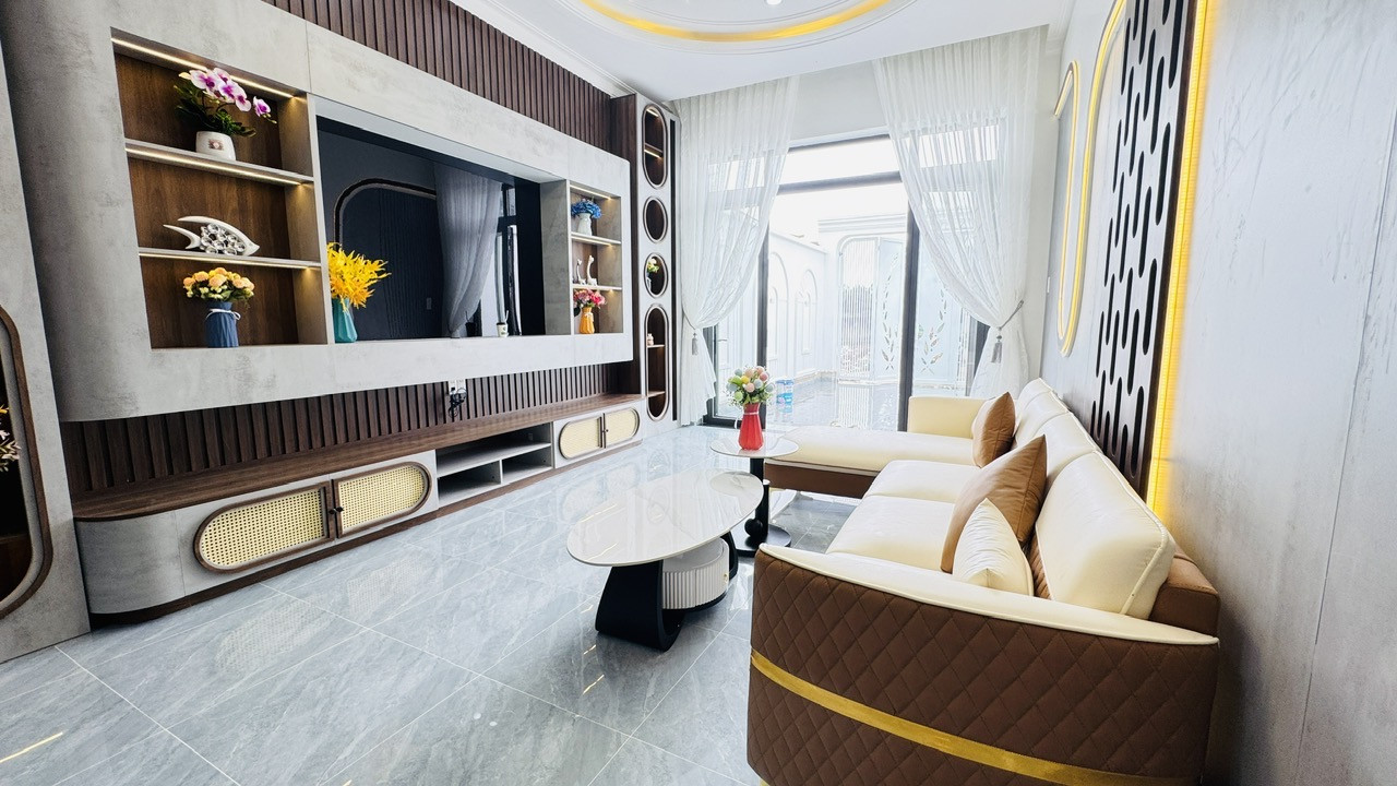 🏡 Nhà mê hẻm chính Nguyễn Thiếp chỉ 2tỷ3xx