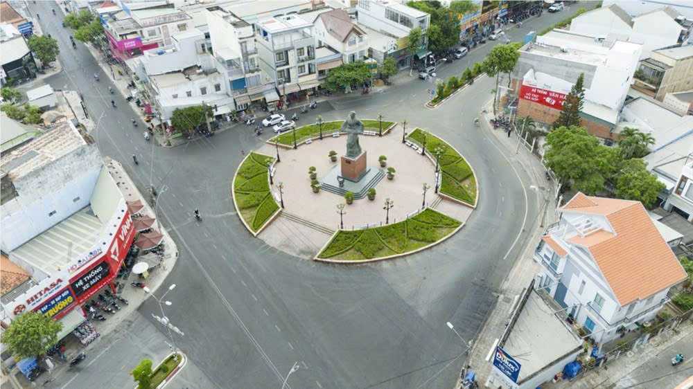 CẦN BÁN GẤP – ĐẤT ĐÔ THỊ LONG THUẬN GIÁ CHƯA ĐẾN 700 TRIỆU