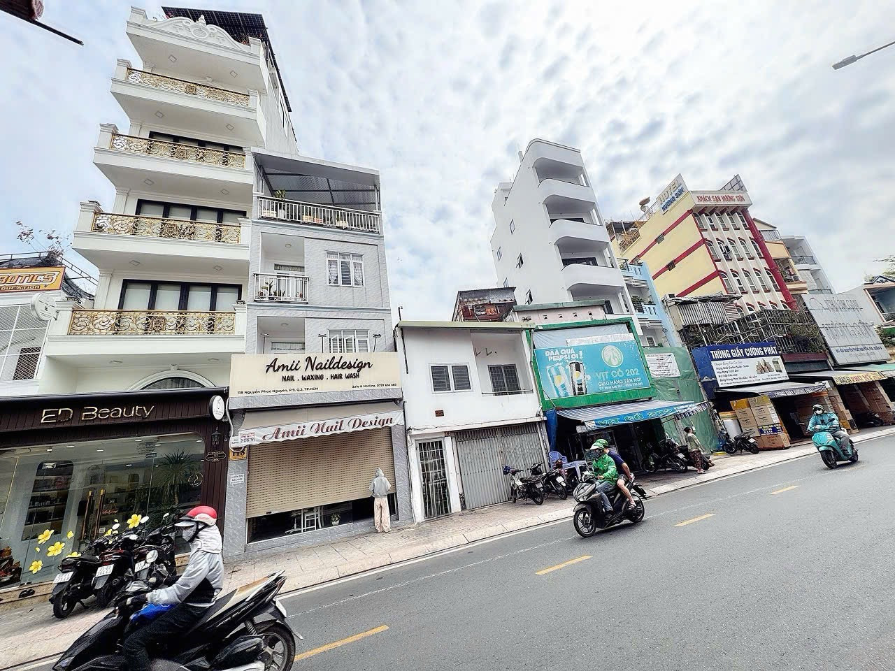 BÁN NHÀ 2 TẦNG MẶT TIỀN KD Đ.NGUYỄN PHÚC NGUYÊN, QUẬN 3- NGANG LỚN 4,7M*10M VUÔNG ĐẸP- CHỈ 14,7T- 0938676685 GIANG GIANG CHÍNH CHỦ XƯA